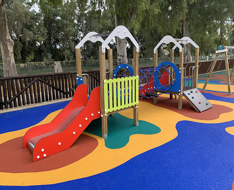 Pavimento Caucho Continuo 2 - Parques infantiles - Mobiliario urbano